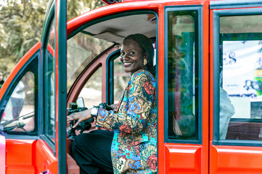 She Drives To Change: Wenn ein Shirt eine Geschichte erzählt